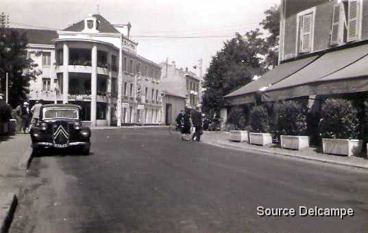 42 Montrond Les Bains Le Casino.jpg